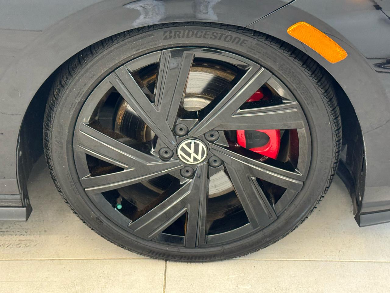 Volkswagen Golf GTI 2.0T SE Manual 2022
