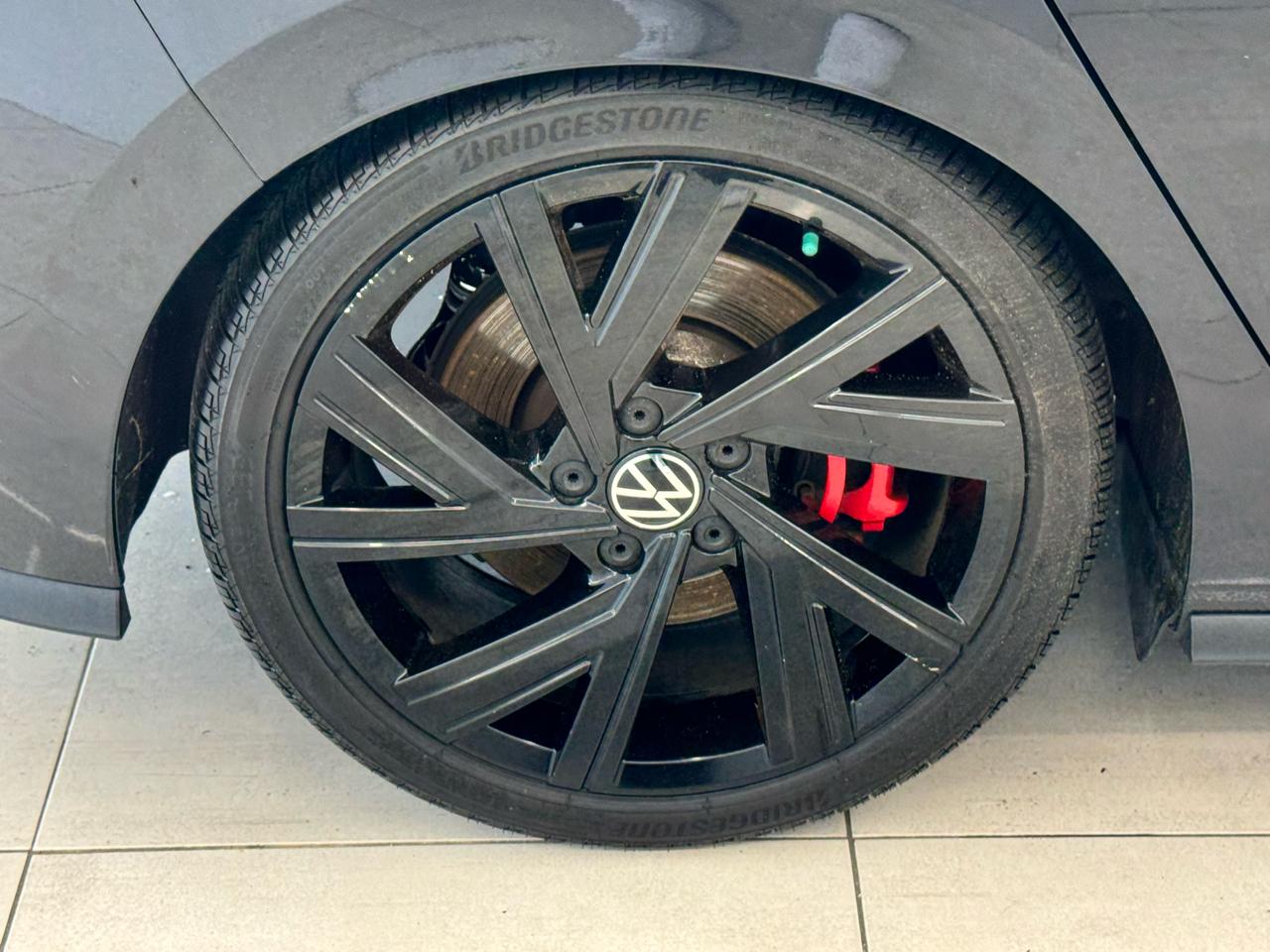 Volkswagen Golf GTI 2.0T SE Manual 2022