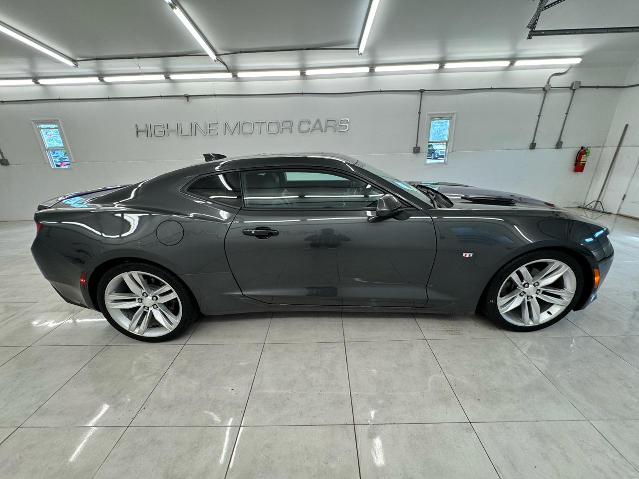 Chevrolet Camaro 2dr Cpe 2LT 2016