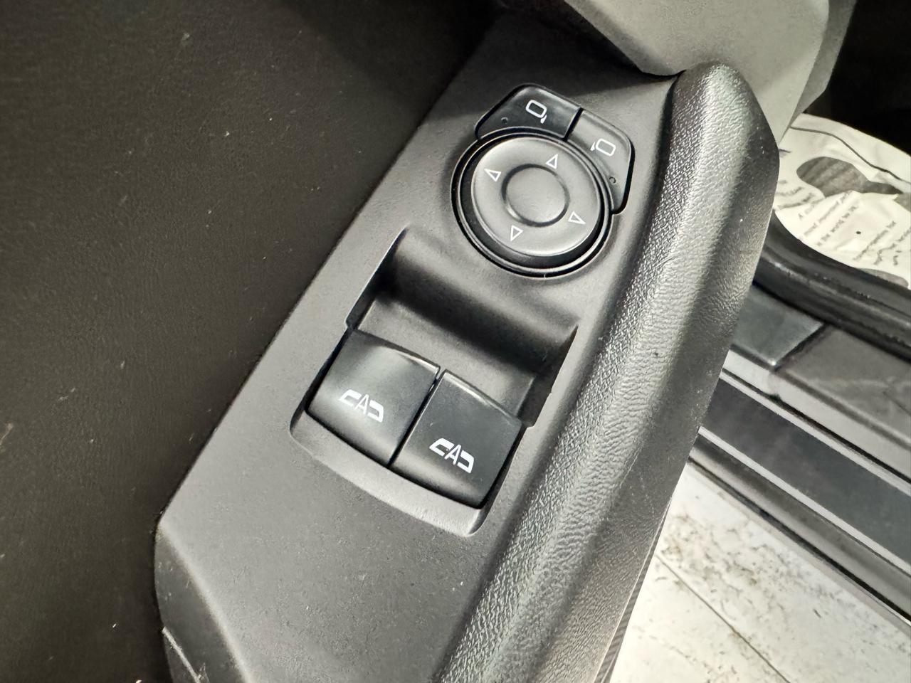 Chevrolet Camaro 2dr Cpe 2LT 2016