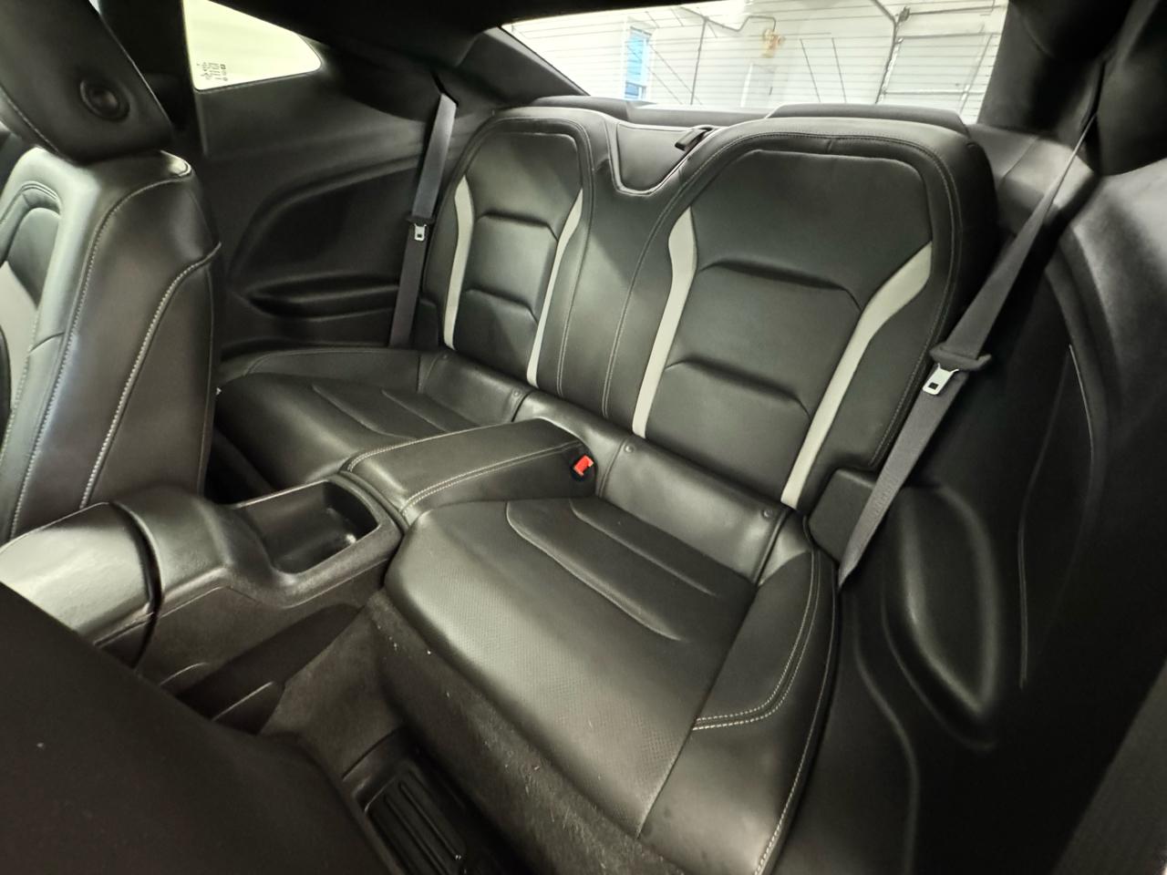 Chevrolet Camaro 2dr Cpe 2LT 2016