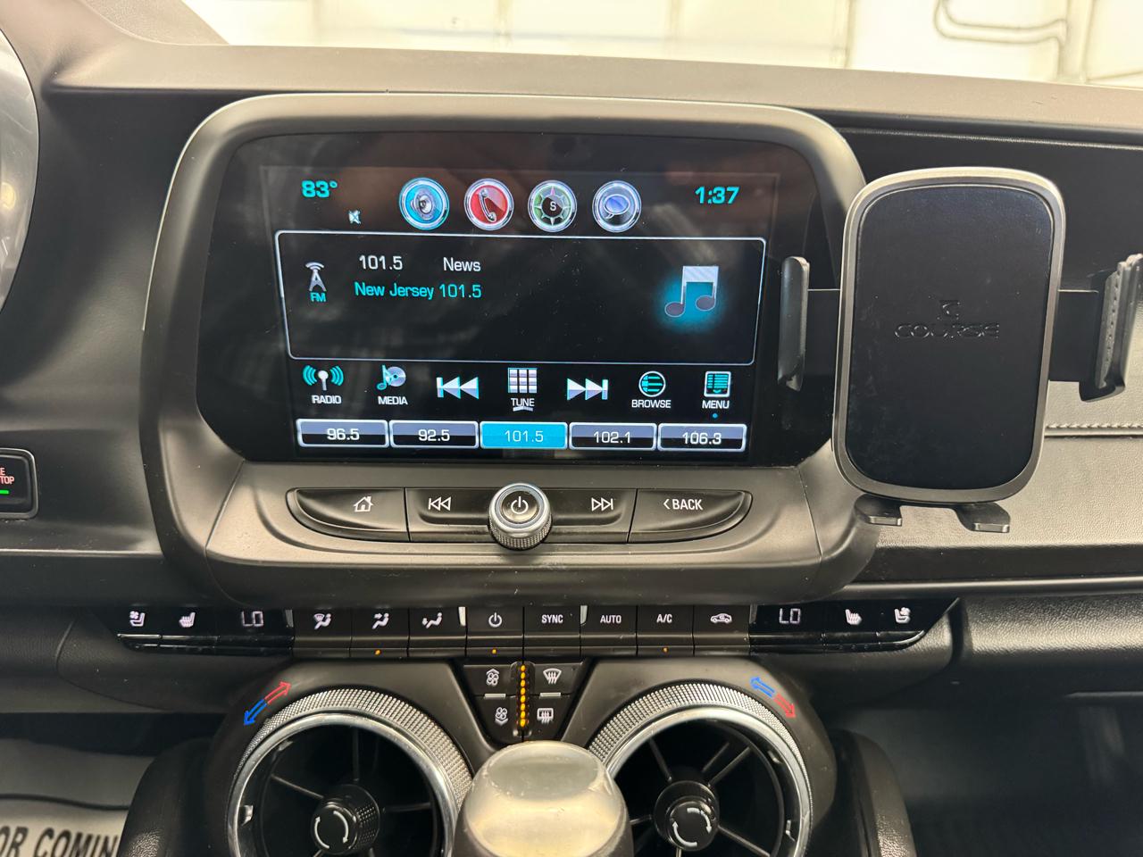 Chevrolet Camaro 2dr Cpe 2LT 2016