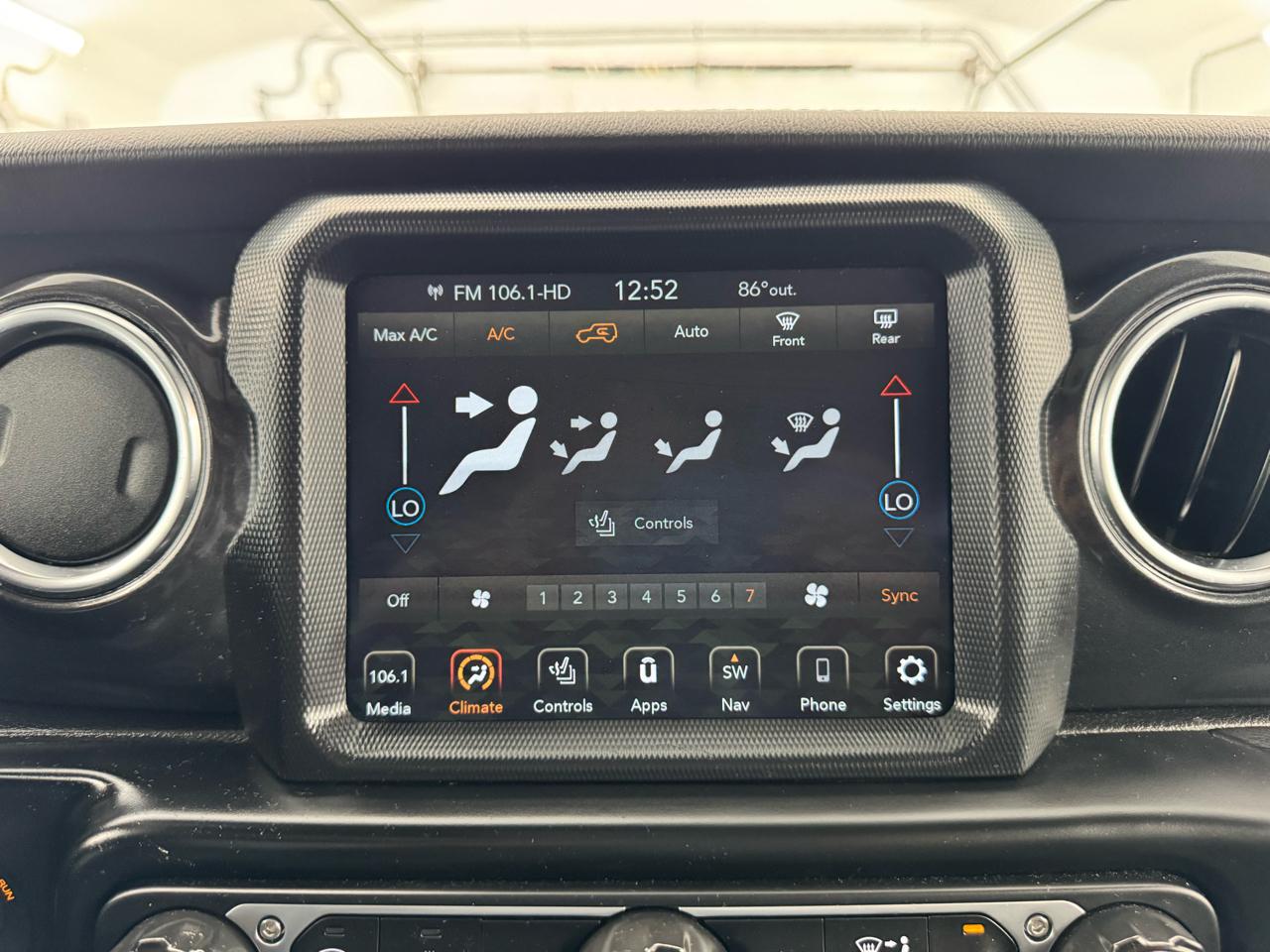 Jeep Wrangler Sahara Altitude 4 Door 4x4 2023