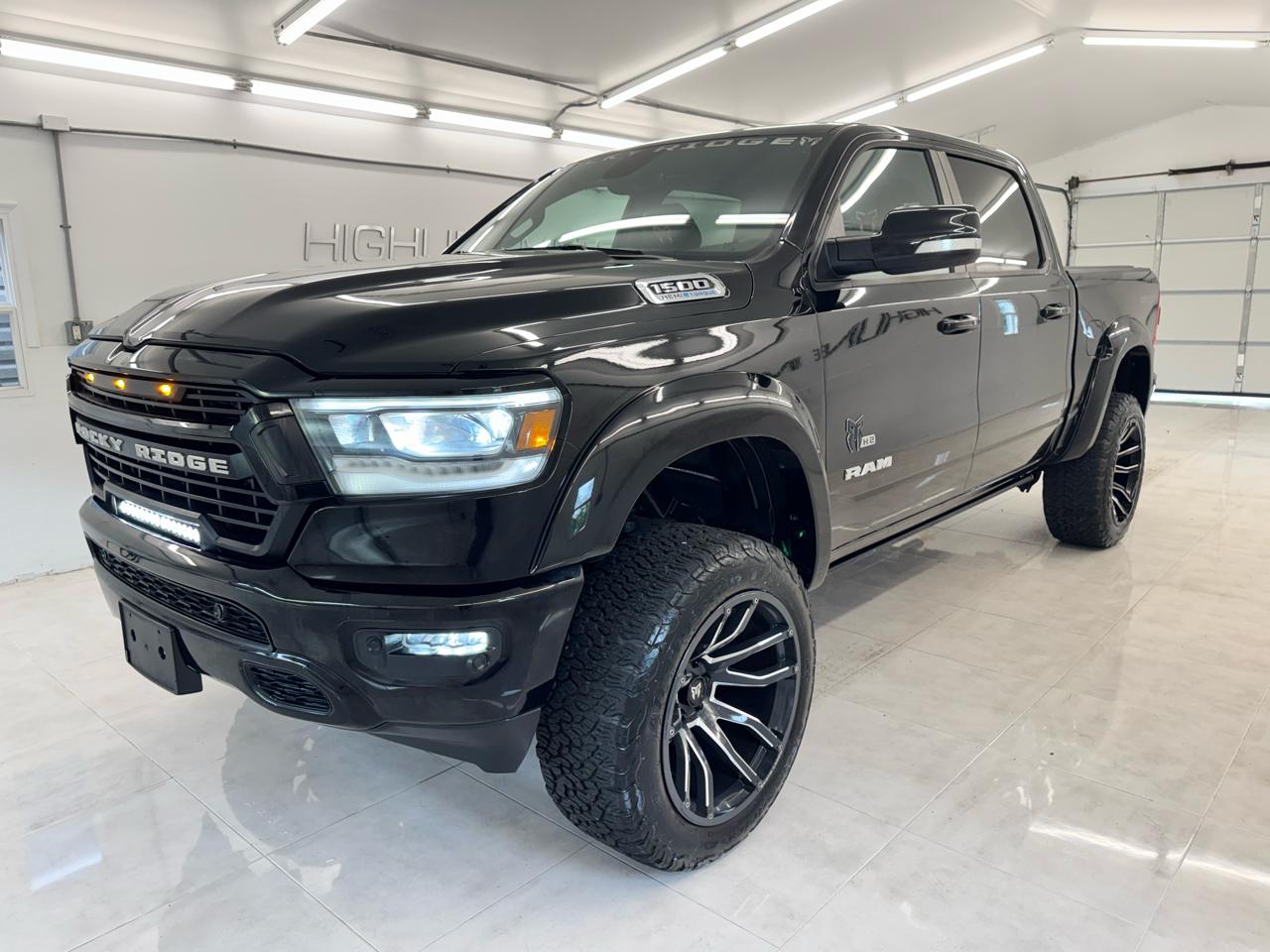 RAM 1500 Big Horn 4x4 Crew Cab 5'7" Box 2021