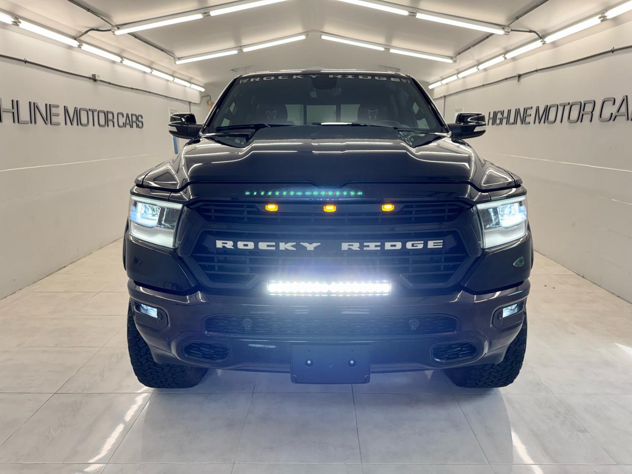 RAM 1500 Big Horn 4x4 Crew Cab 5'7" Box 2021
