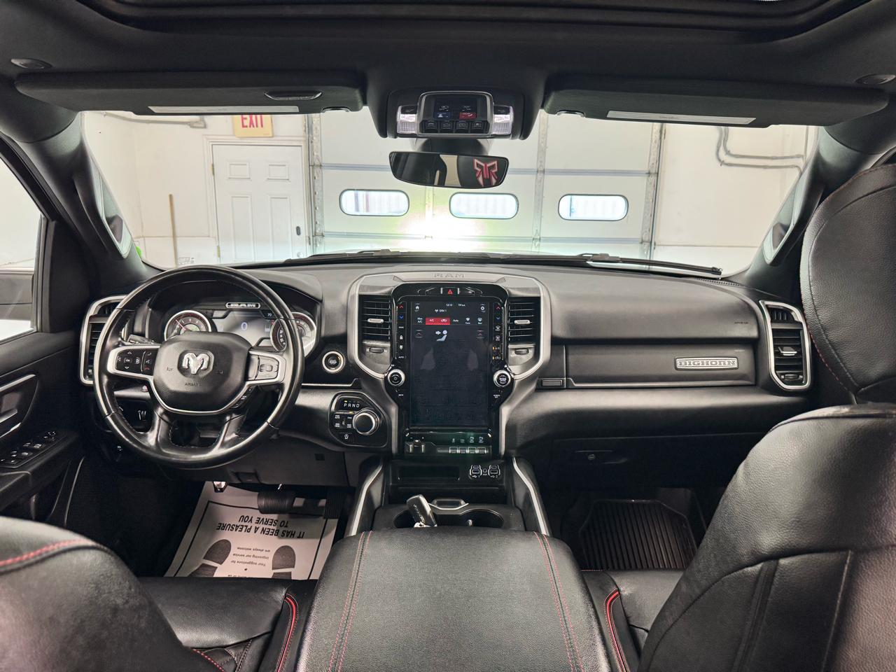 RAM 1500 Big Horn 4x4 Crew Cab 5'7" Box 2021