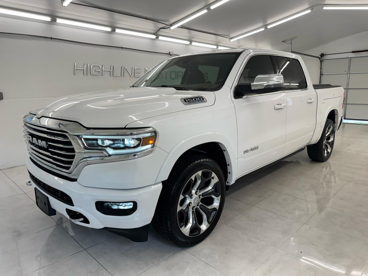 RAM 1500 Longhorn 4x4 Crew Cab 5'7" Box 2024