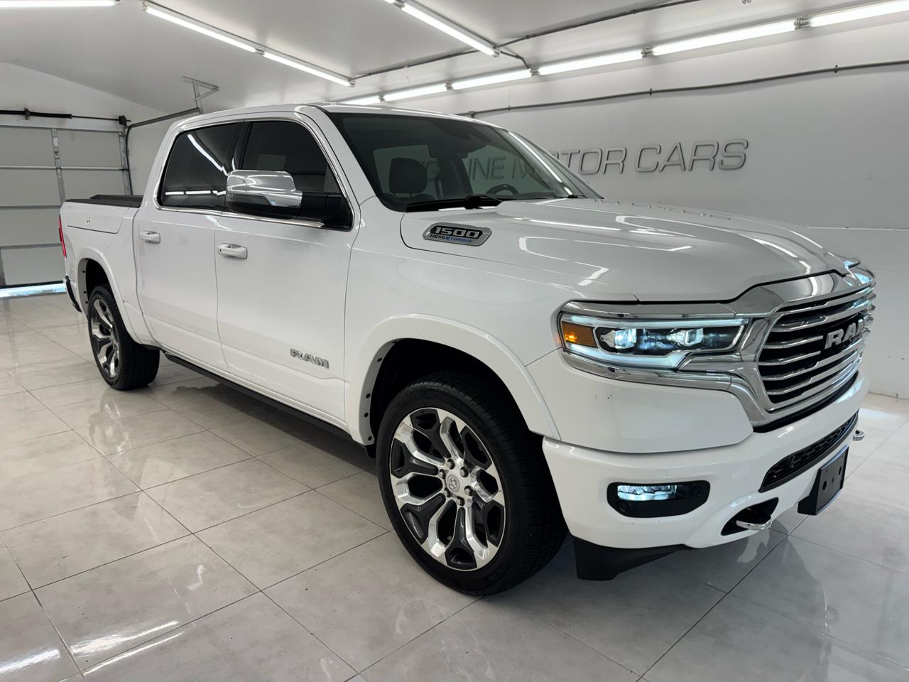 RAM 1500 Longhorn 4x4 Crew Cab 5'7" Box 2024
