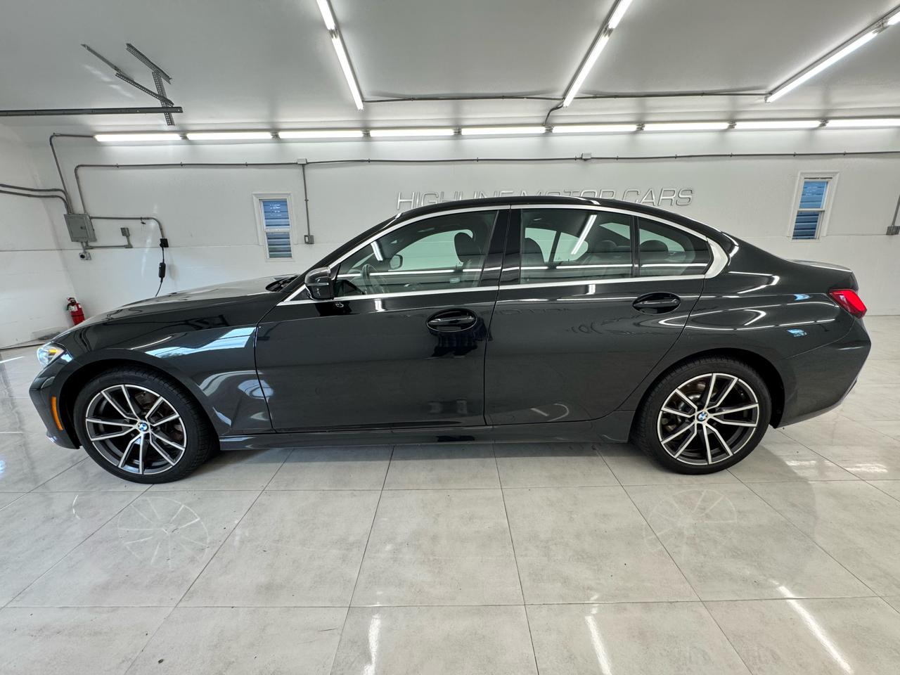 BMW 3 Series 330i xDrive Sedan North America 2020
