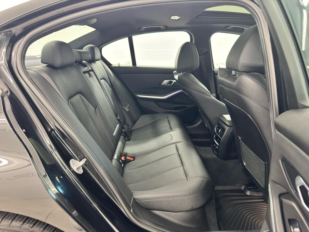 BMW 3 Series 330i xDrive Sedan North America 2020