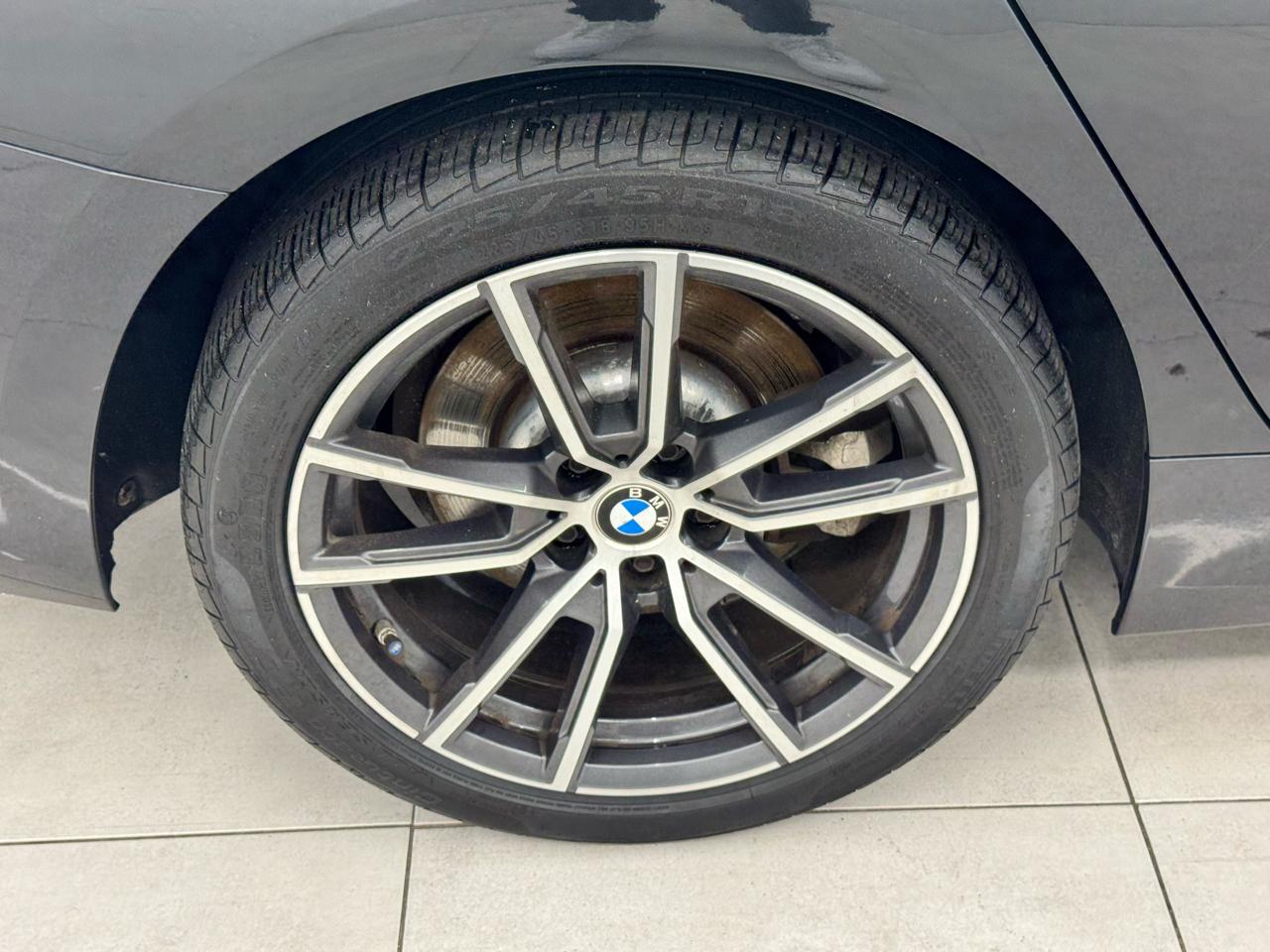 BMW 3 Series 330i xDrive Sedan North America 2020