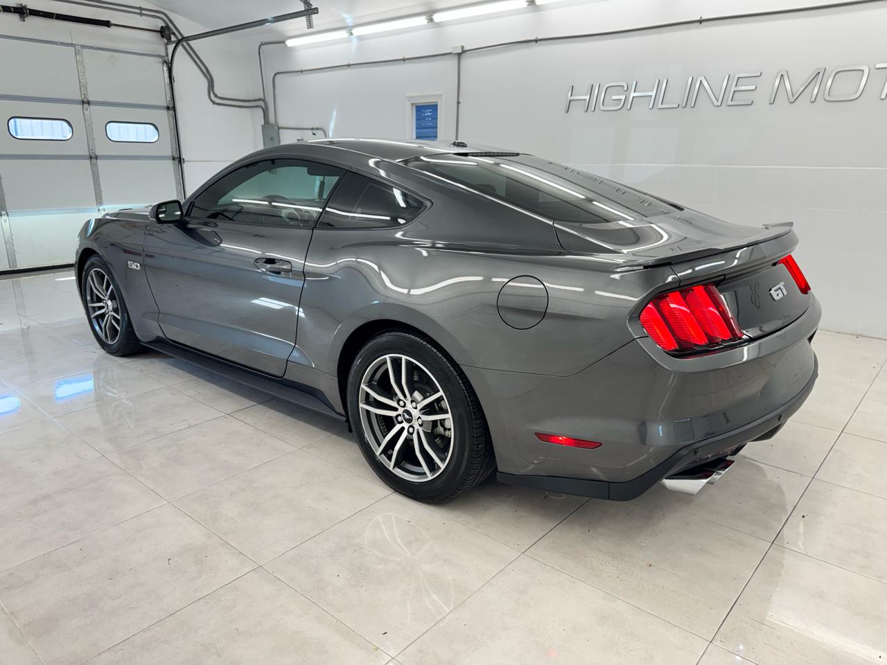 Ford Mustang 2dr Fastback GT 2016
