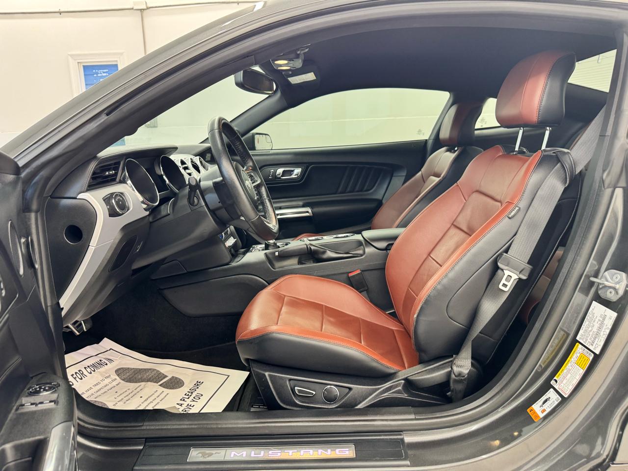 Ford Mustang 2dr Fastback GT 2016
