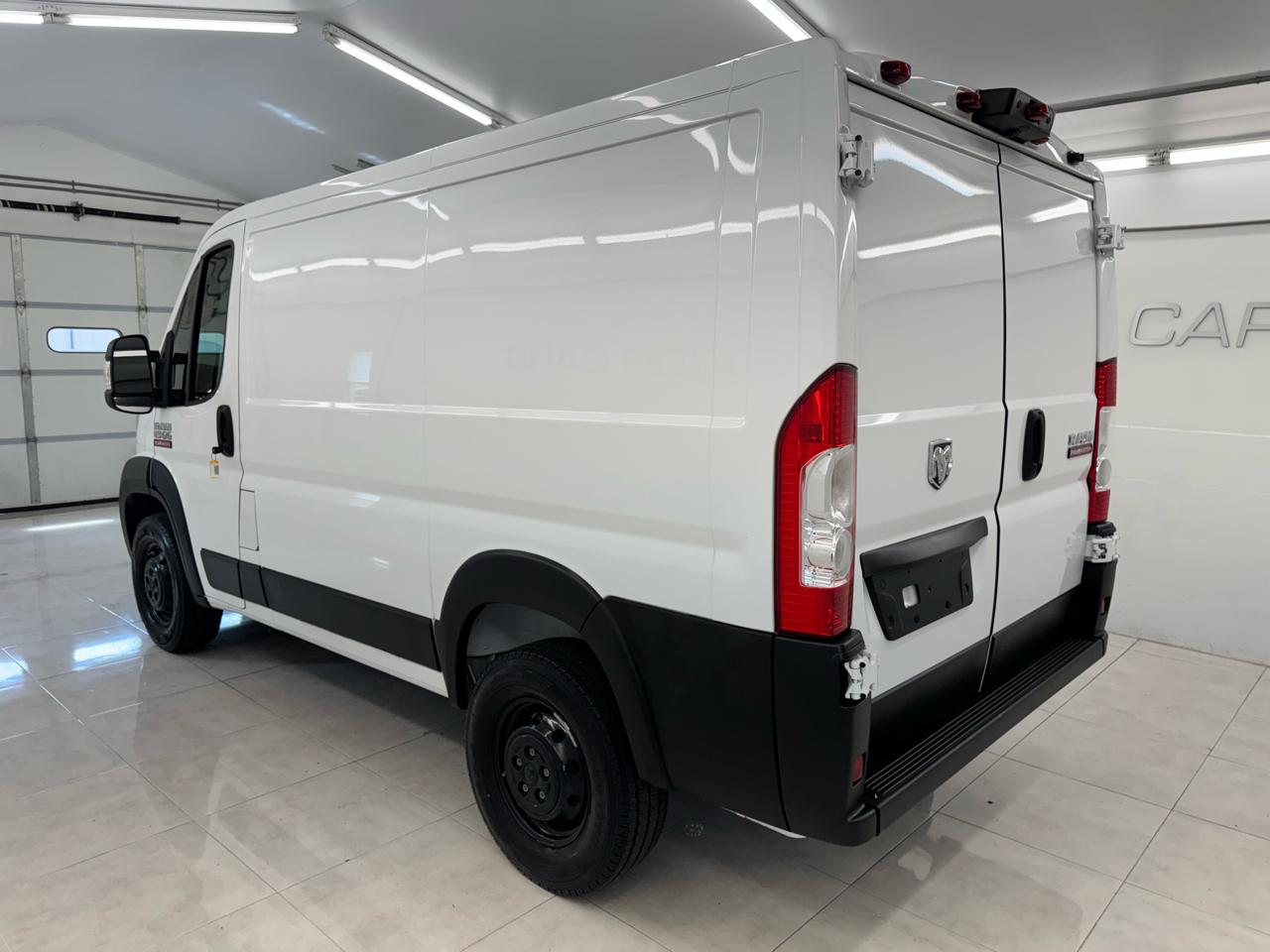 RAM ProMaster Cargo Van 1500 Low Roof 118" WB 2021