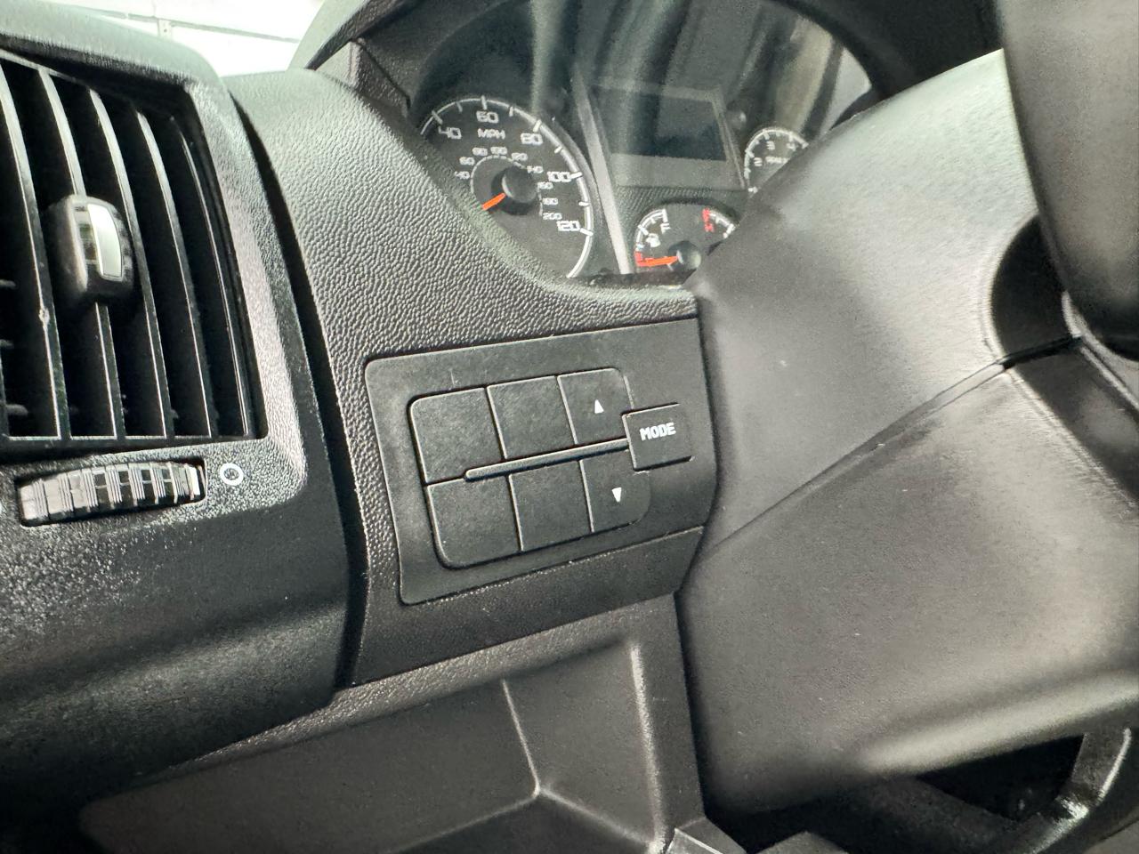 RAM ProMaster Cargo Van 1500 Low Roof 118" WB 2021