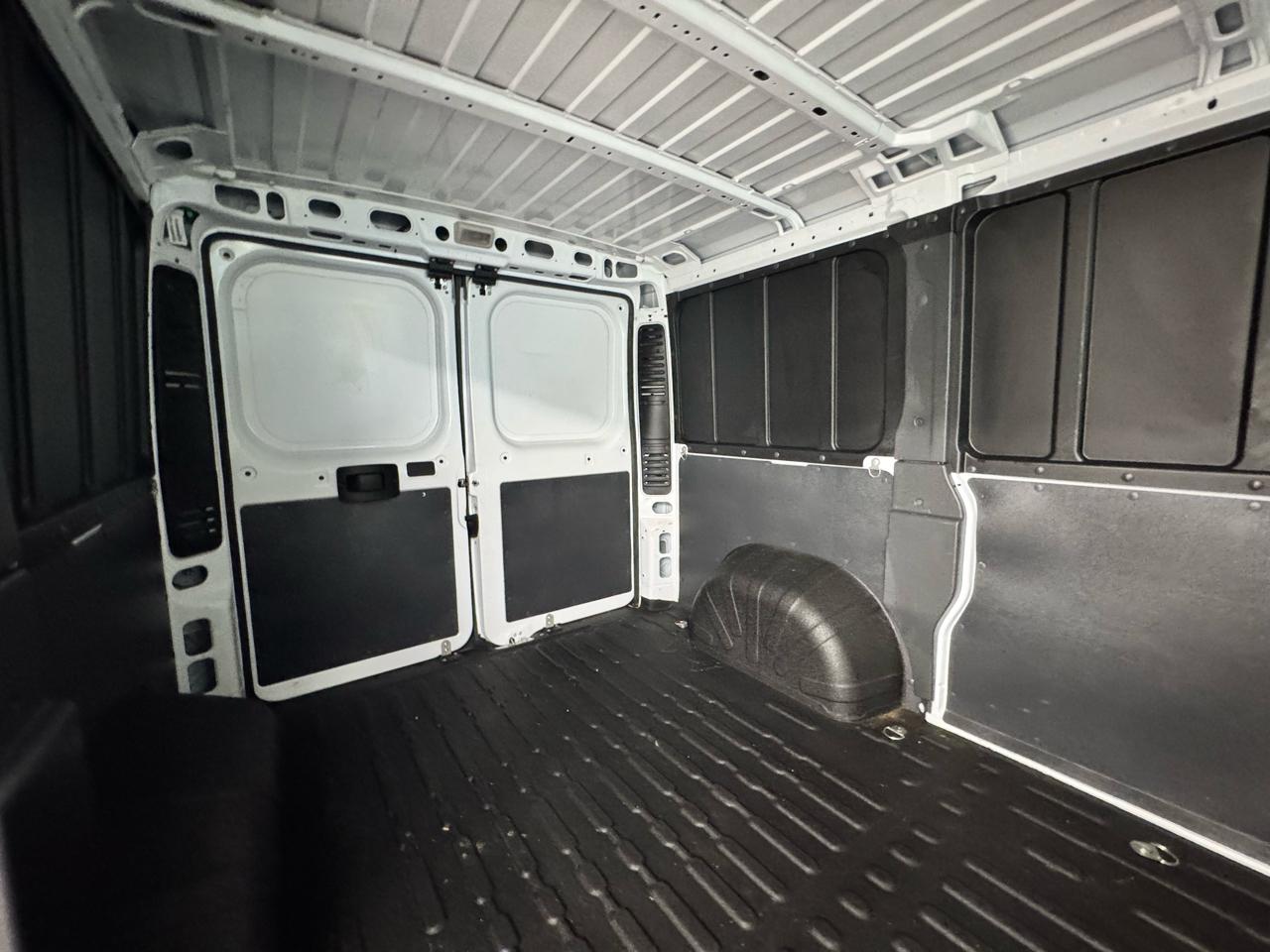 RAM ProMaster Cargo Van 1500 Low Roof 118" WB 2021