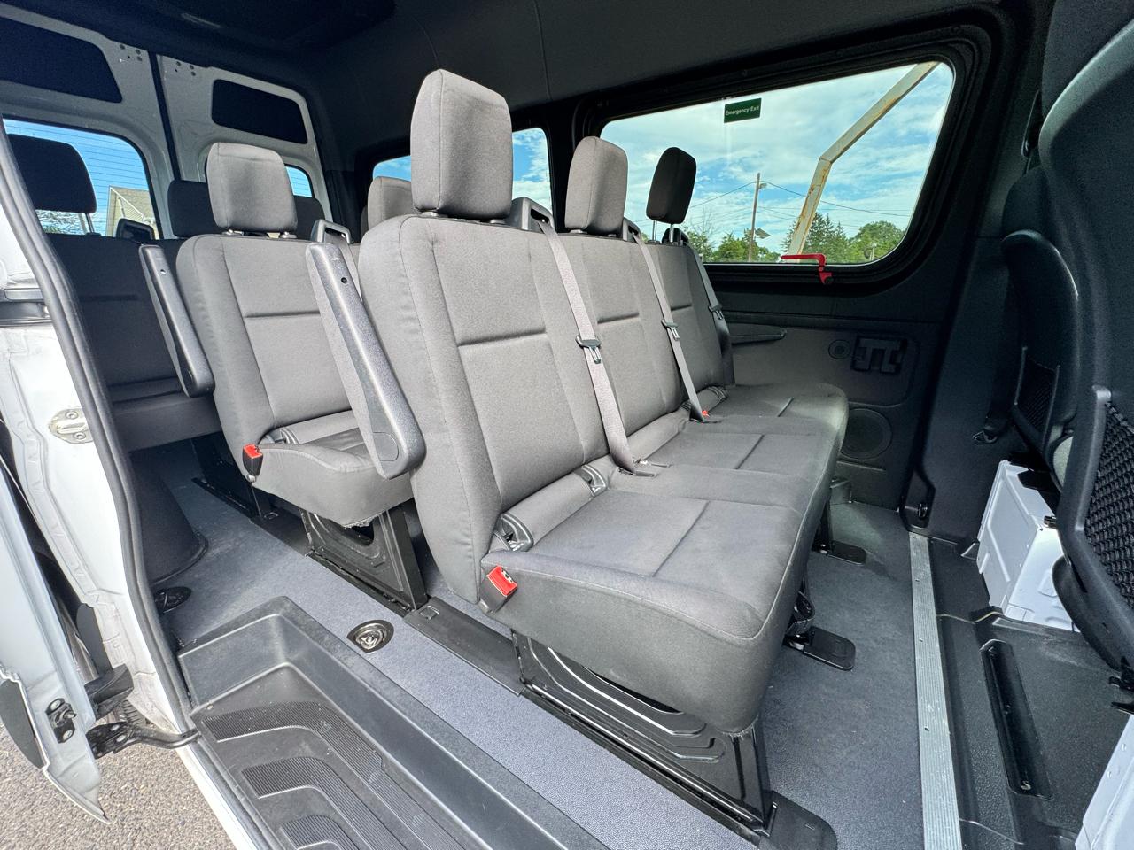 Mercedes-Benz Sprinter Passenger Van 2500 Standard Roof I4 Diesel 144" RWD 2024