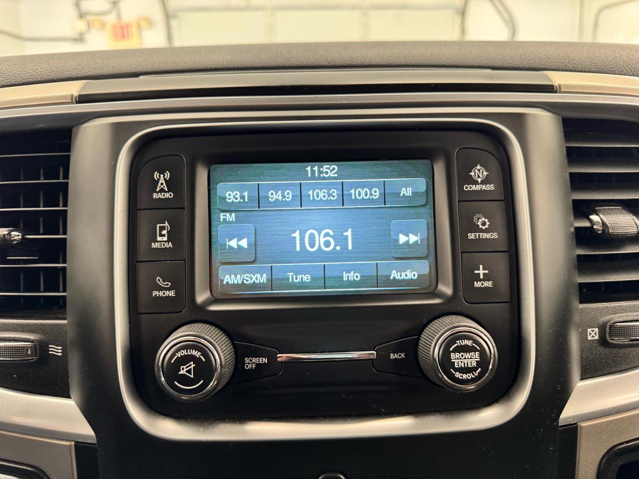 RAM 1500 Outdoorsman 4x4 Crew Cab 5'7" Box 2018