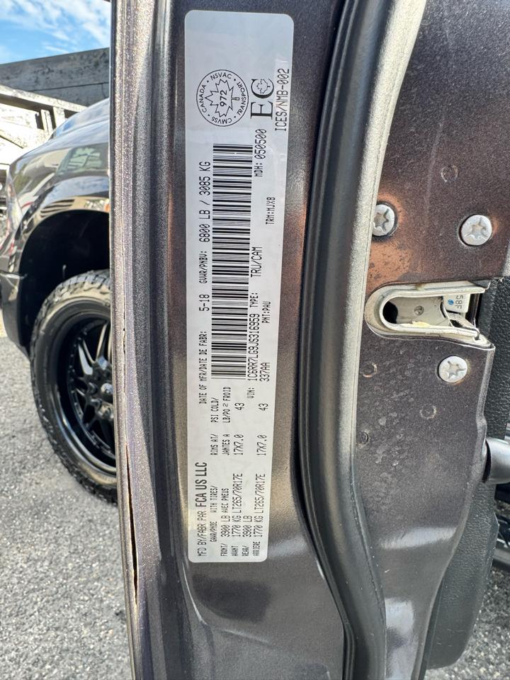 RAM 1500 Outdoorsman 4x4 Crew Cab 5'7" Box 2018