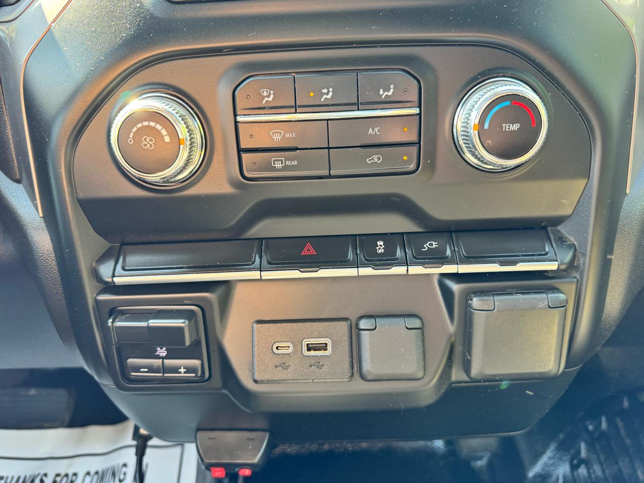 GMC Sierra 3500HD CC 4WD Reg Cab 146" WB, 60" CA Pro 2022