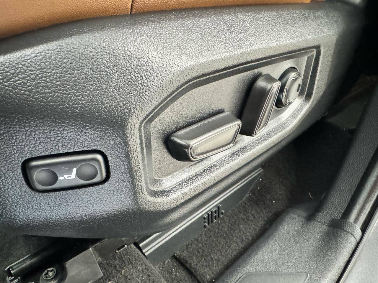 Toyota Tundra 4WD 1794 Edition Hybrid CrewMax 5.5' Bed (Natl) 2023