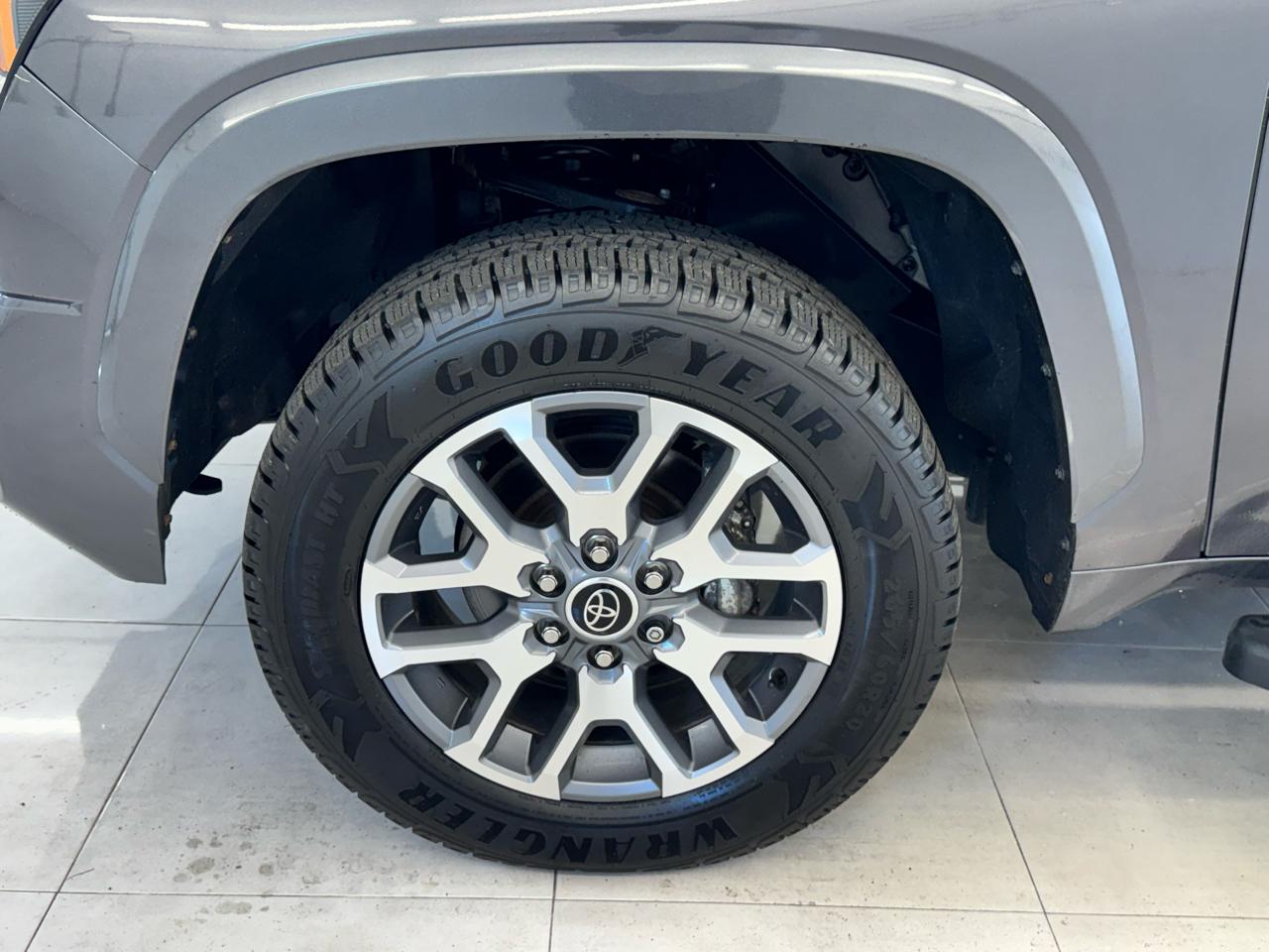 Toyota Tundra 4WD 1794 Edition Hybrid CrewMax 5.5' Bed (Natl) 2023