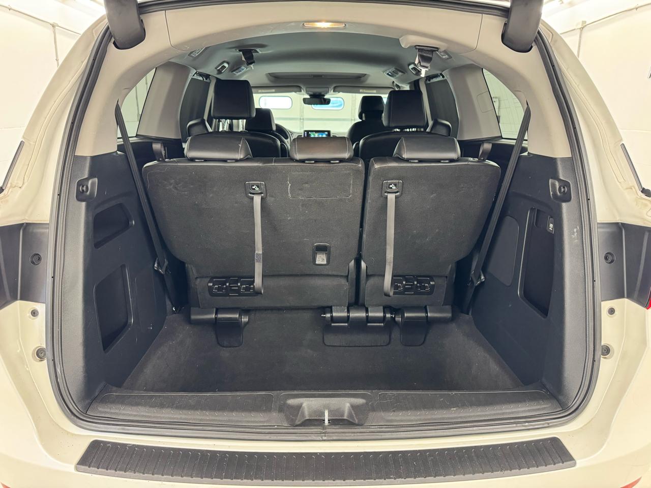 Honda Odyssey EX-L Auto 2024