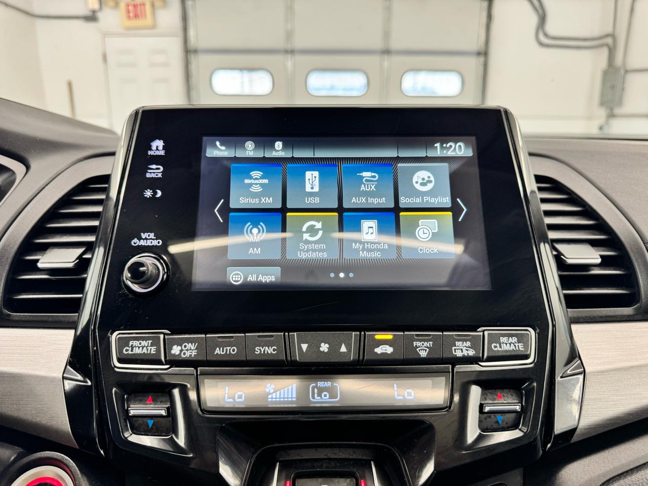 Honda Odyssey EX-L Auto 2024