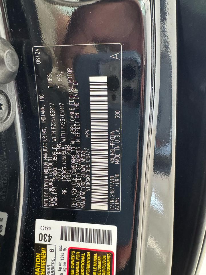 Toyota Sienna LE AWD 8-Passenger (Natl) 2024