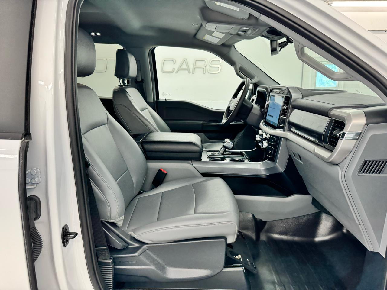 Ford F-150 Lightning LARIAT 4WD SuperCrew 5.5' Box 2022