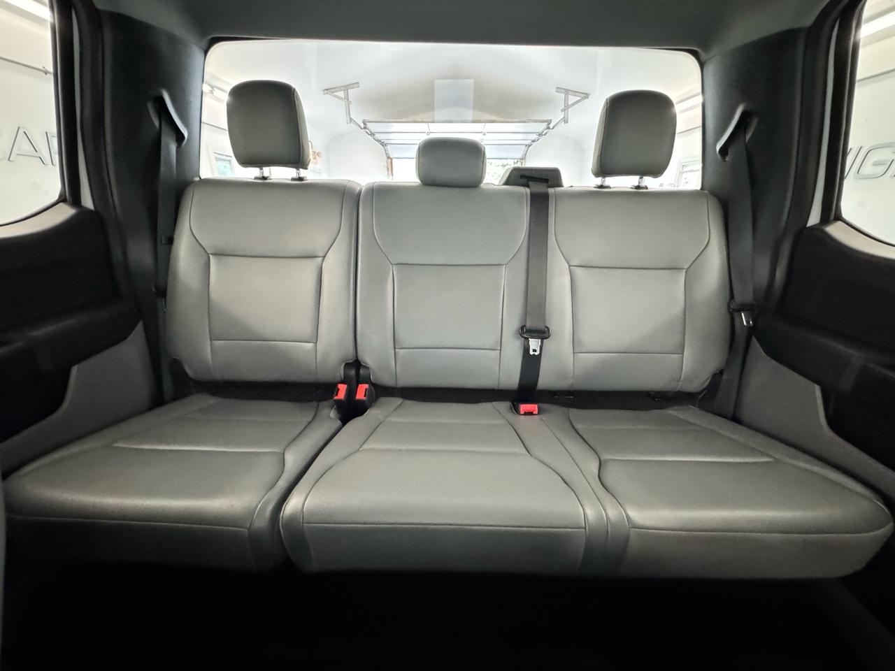 Ford F-150 Lightning LARIAT 4WD SuperCrew 5.5' Box 2022