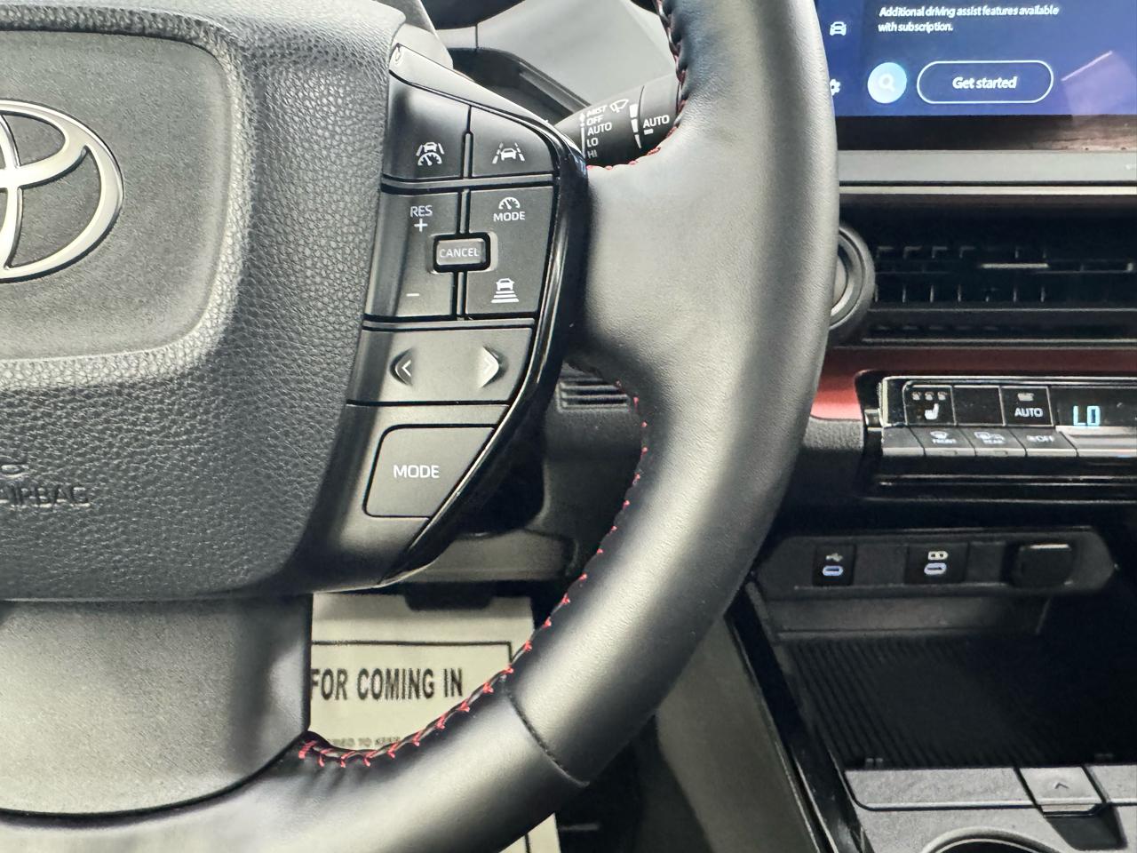 Toyota Prius Prime XSE Premium (Natl) 2024