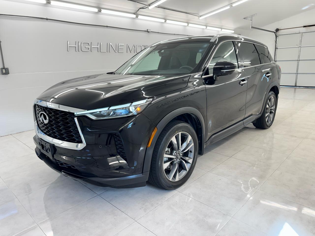 Infiniti QX60 LUXE AWD 2023