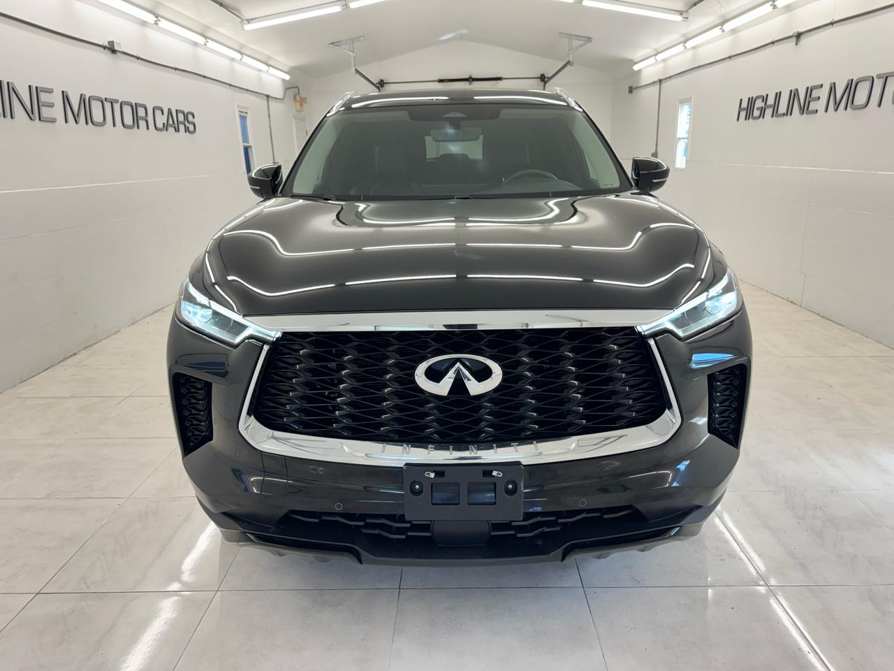 Infiniti QX60 LUXE AWD 2023