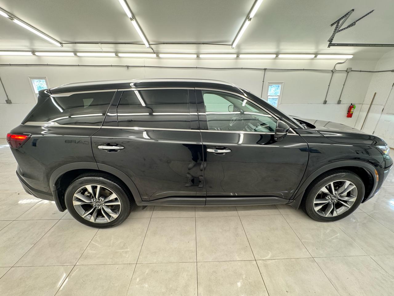Infiniti QX60 LUXE AWD 2023