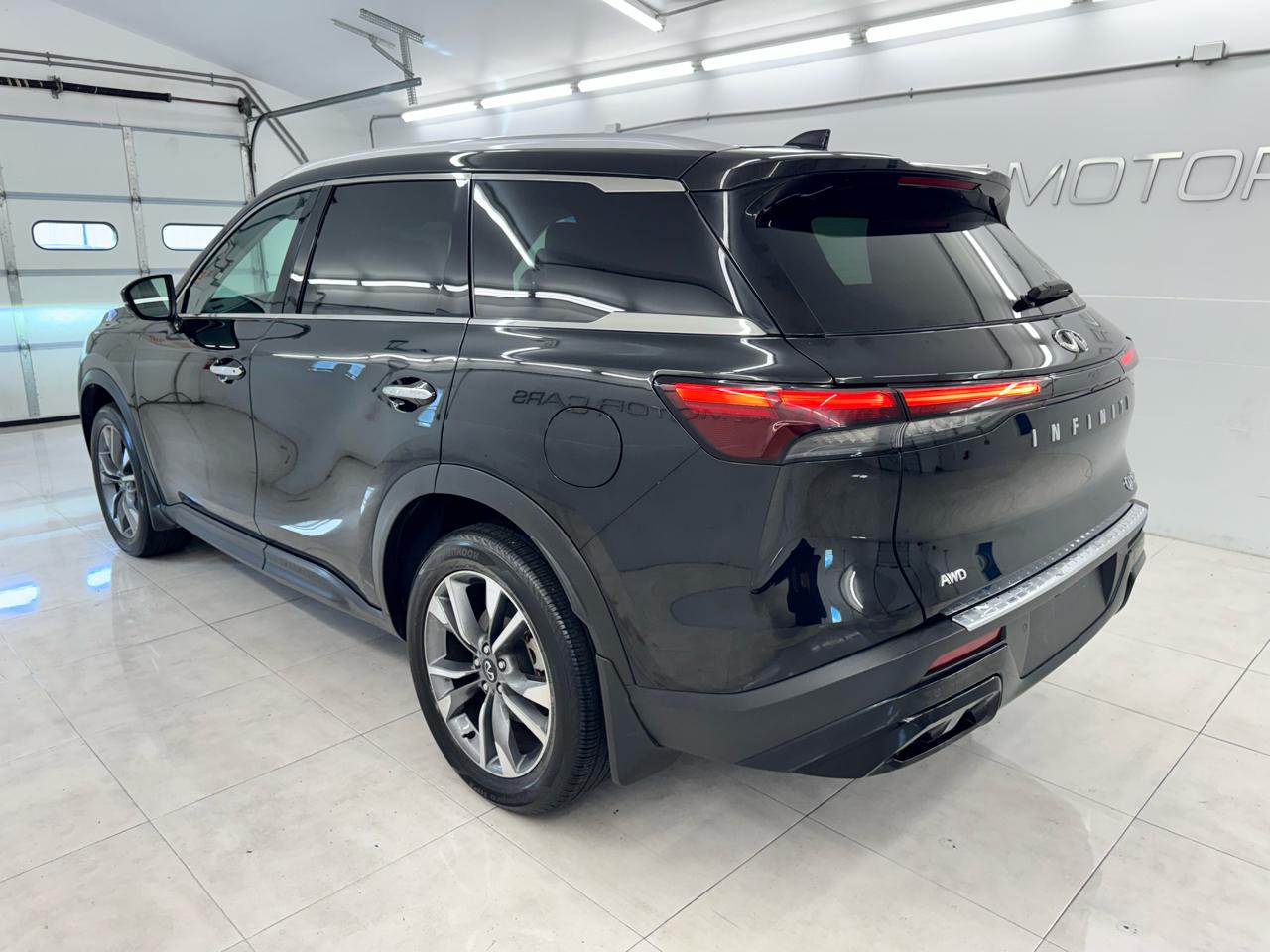 Infiniti QX60 LUXE AWD 2023