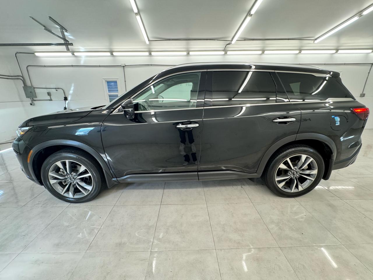 Infiniti QX60 LUXE AWD 2023