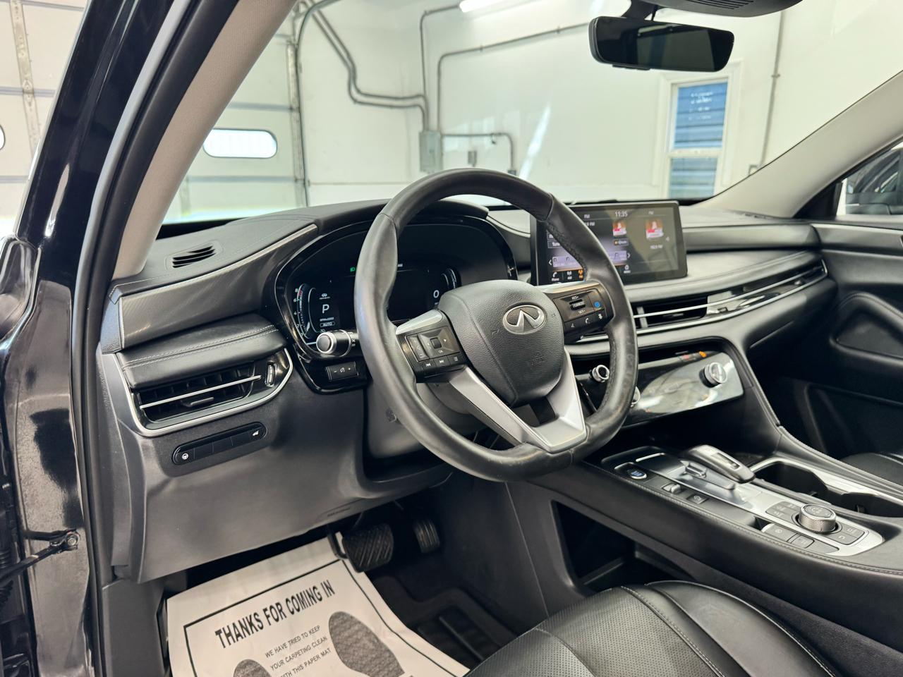 Infiniti QX60 LUXE AWD 2023