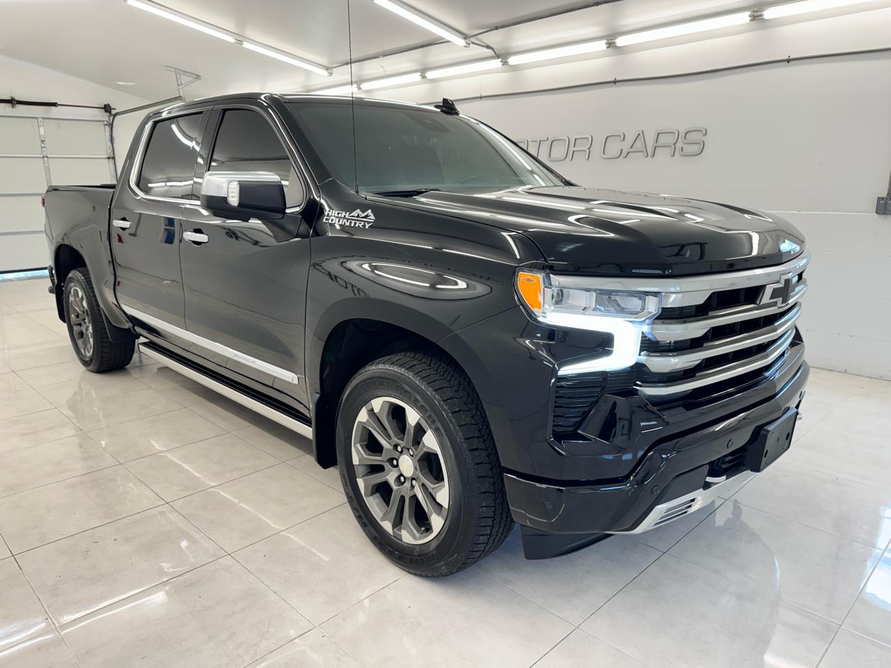 Chevrolet Silverado 1500 4WD Crew Cab 147" High Country 2023
