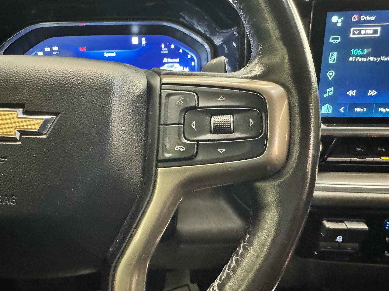 Chevrolet Silverado 1500 4WD Crew Cab 147" High Country 2023