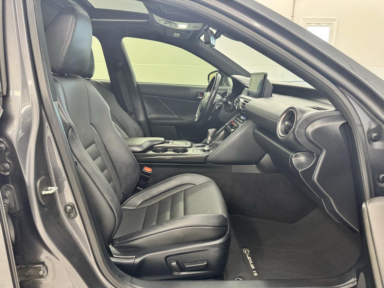 Lexus IS IS 350 F Sport AWD 2021