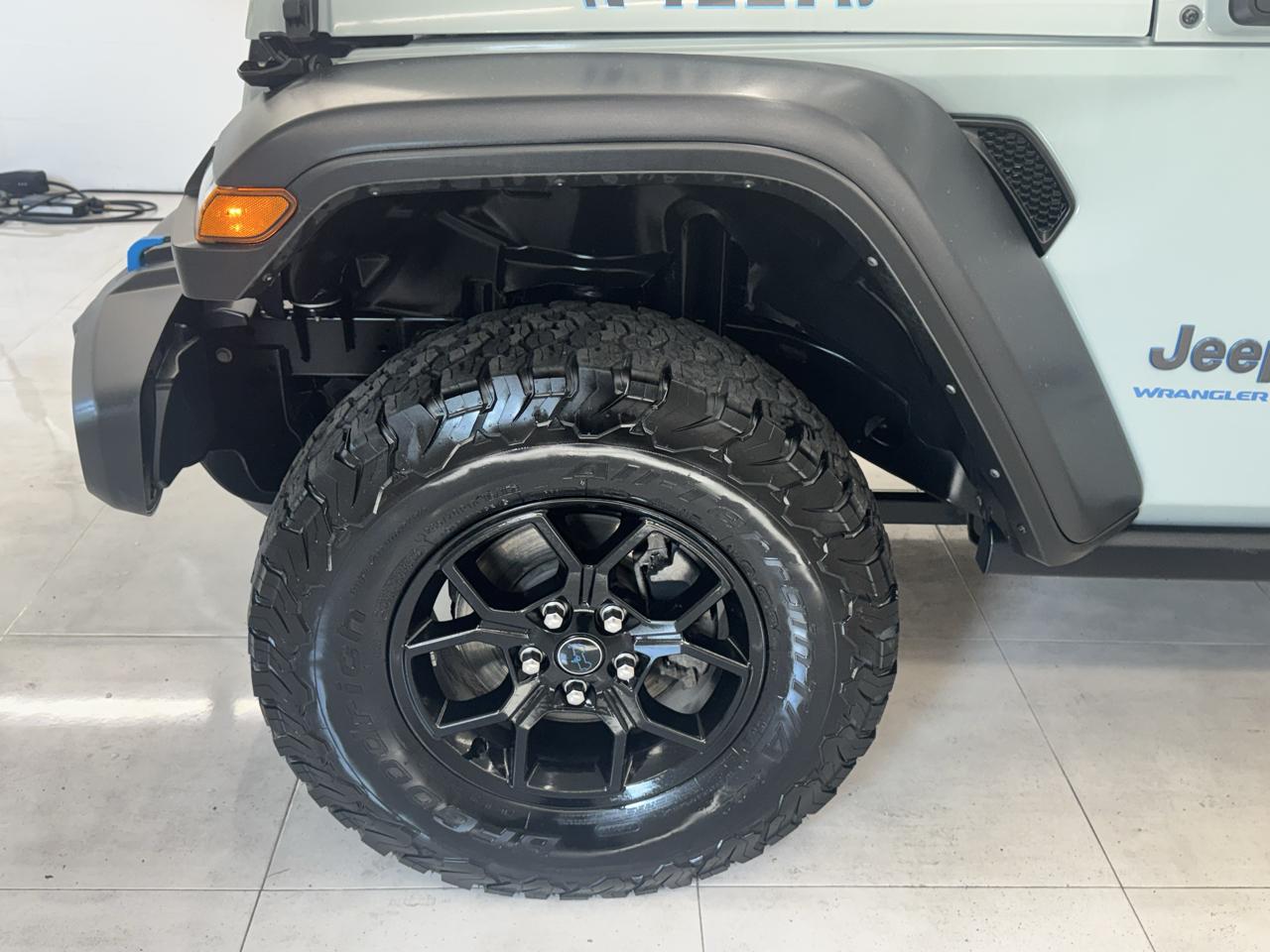 Jeep Wrangler 4xe Willys 4x4 2024