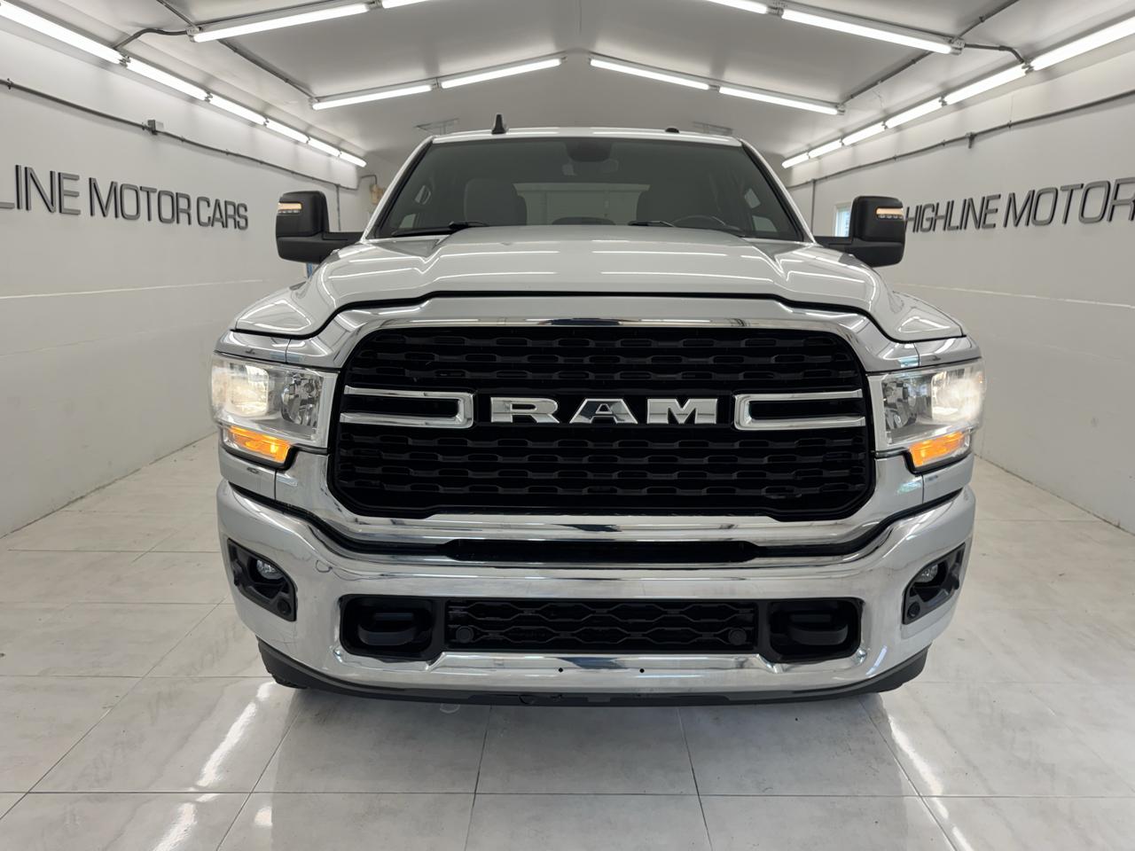 RAM 2500 Big Horn 4x4 Crew Cab 6'4" Box 2024