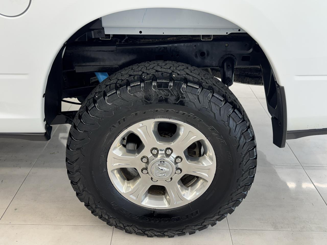 RAM 2500 Big Horn 4x4 Crew Cab 6'4" Box 2024