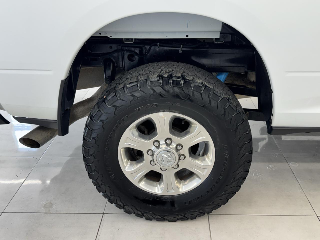RAM 2500 Big Horn 4x4 Crew Cab 6'4" Box 2024