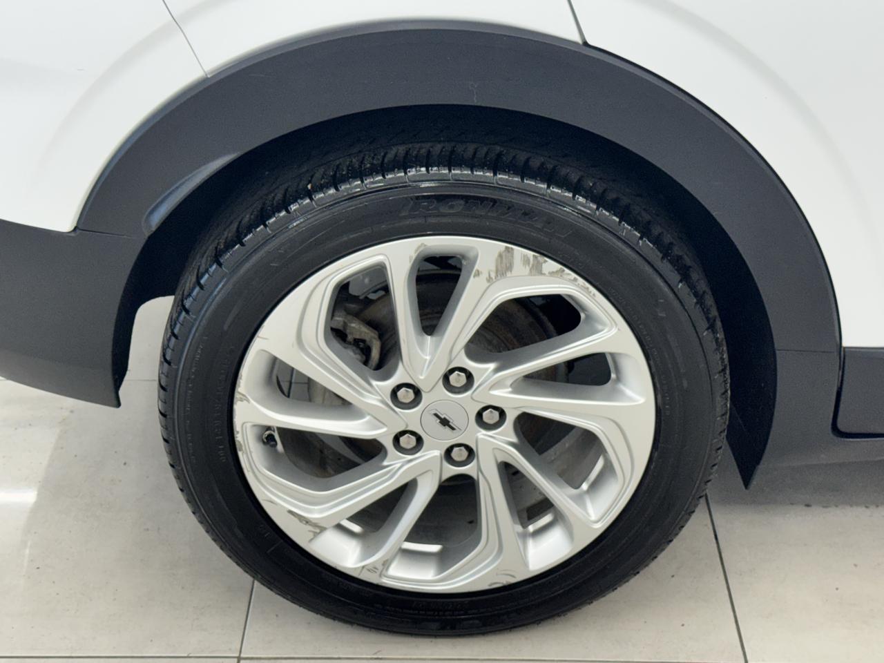 Chevrolet Bolt EUV FWD 4dr LT 2023