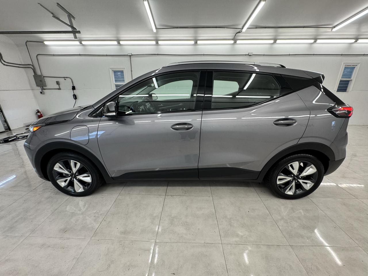 Chevrolet Bolt EUV FWD 4dr LT 2023