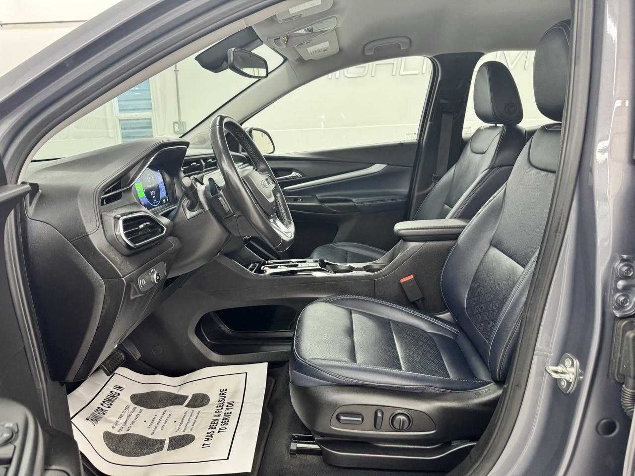 Chevrolet Bolt EUV FWD 4dr LT 2023