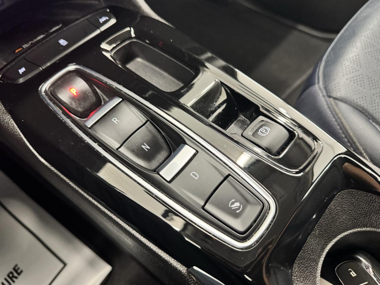 Chevrolet Bolt EUV FWD 4dr LT 2023