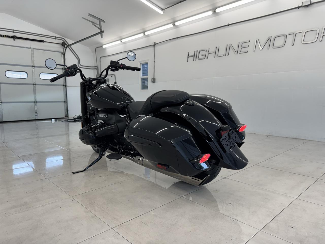 BMW R18  2024